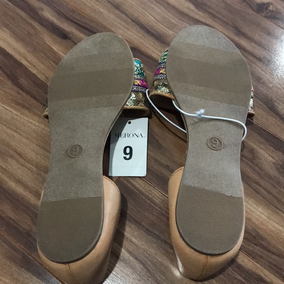 Merona Multi Pattern / Color Sandals - Picture 3 of 4